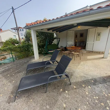 Marina Mala Kuca Lägenhet Stomorska